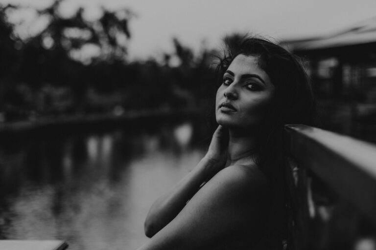 LatinWomanLove image 1